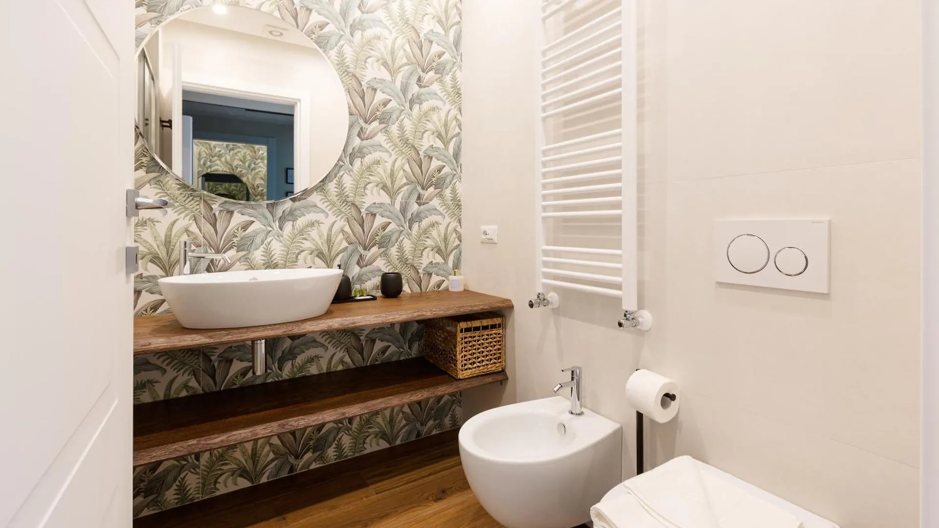Guesthost - La Ringhiera Dell'Acquabella Appartement Milaan Italië