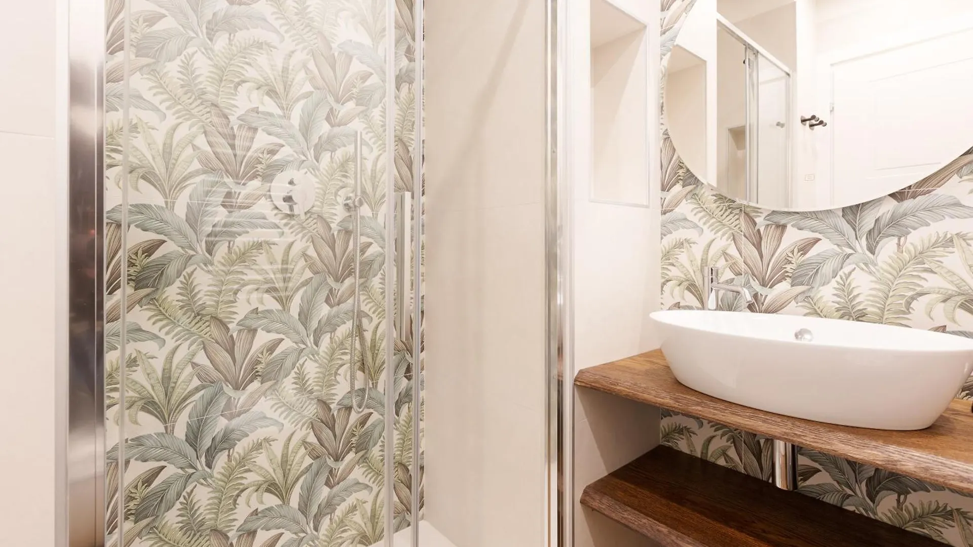 Guesthost - La Ringhiera Dell'Acquabella Appartement Milaan 0*,